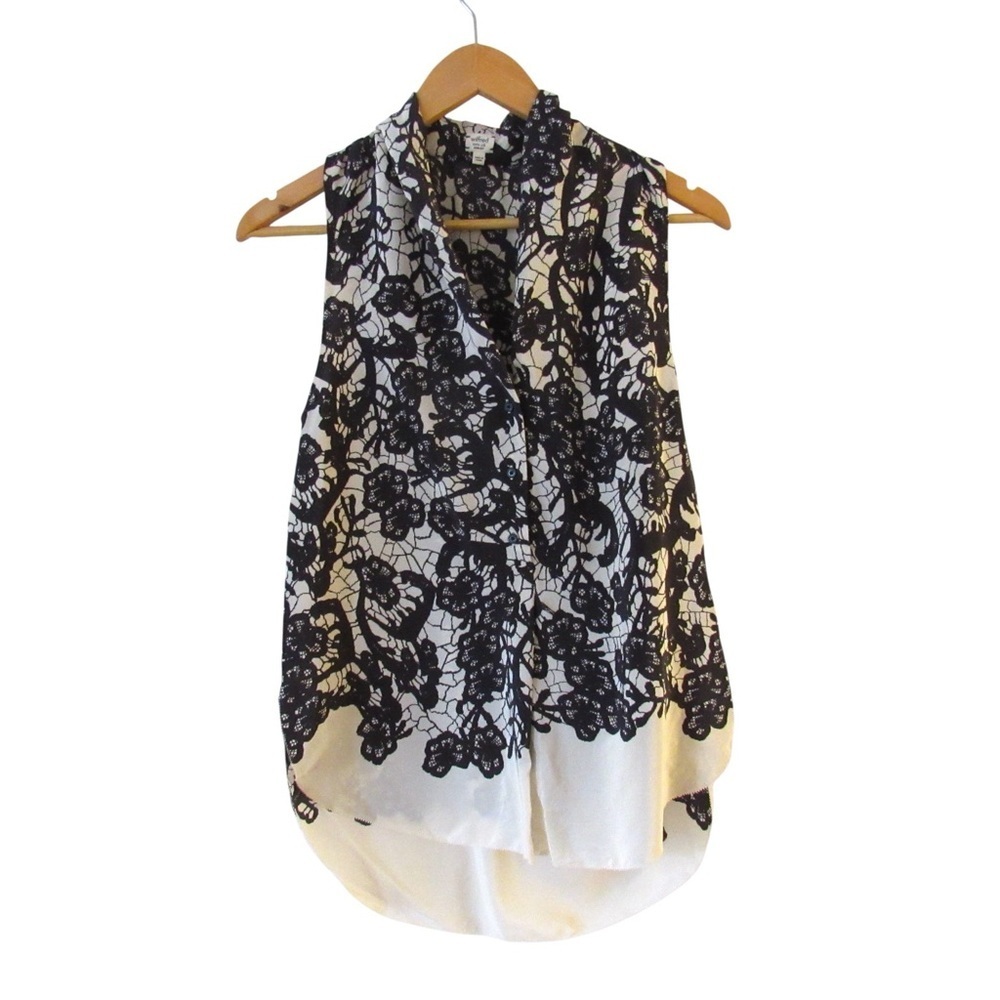Aritzia Wilfred Sleeveless Floral Silk Blouse XS Cream Black Button Front Office